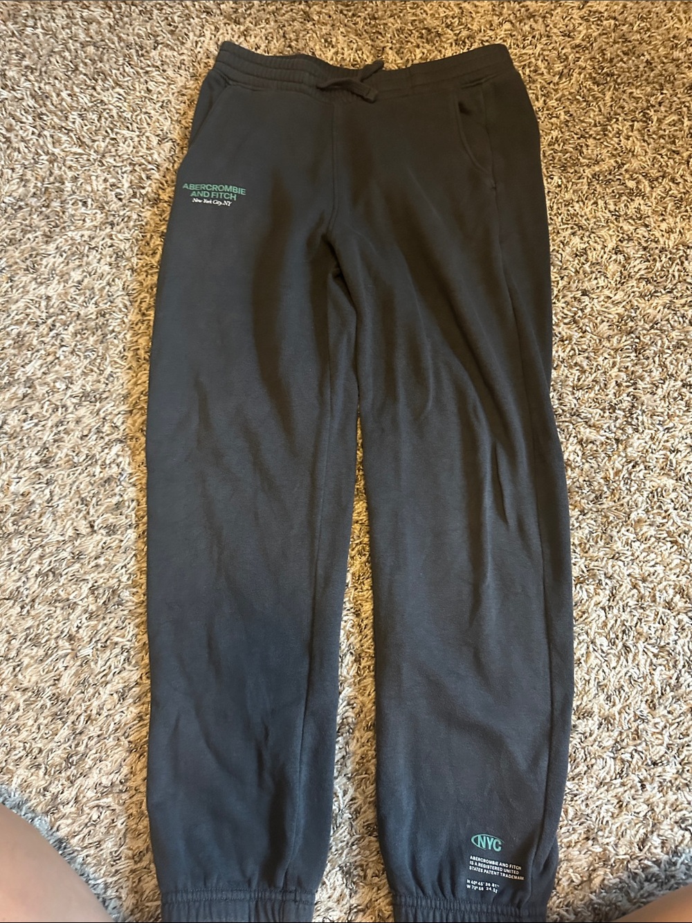 Boys Abercrombie & Fitch Black Men’s Jogger Sweatpants with Teal Logo size 9/10
